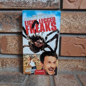 ** 4/$25 VHS **Eight Legged Freaks (2002) Horror - Comedy - Y2K - Good Used Cond
